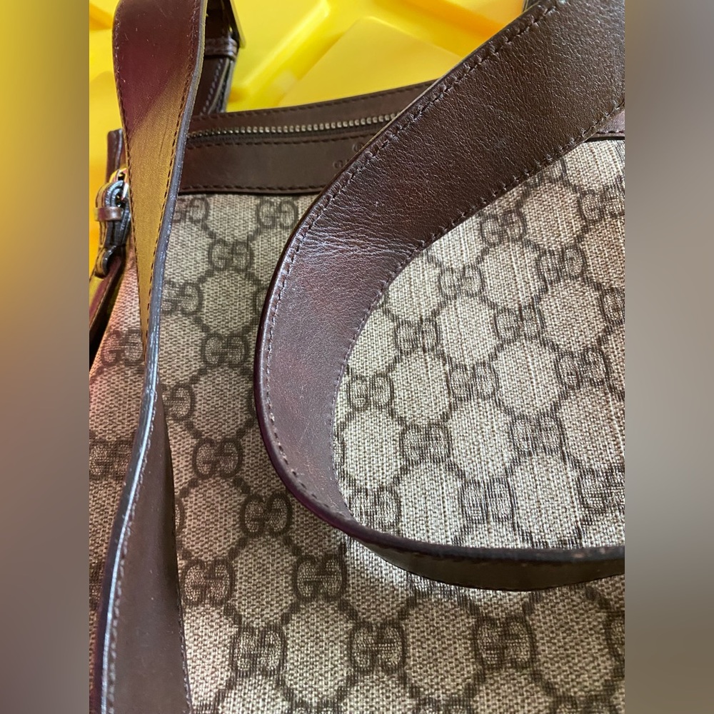 Rare Gucci sling unisex - Picture 14 of 17